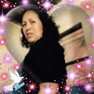 Meet your Posher, Esperanza